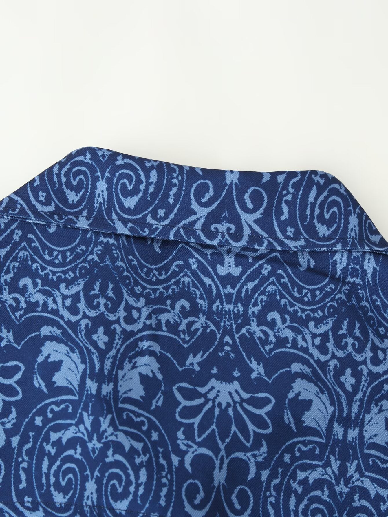 Printed Coat Stand Collar Zipper Shorts Sets
