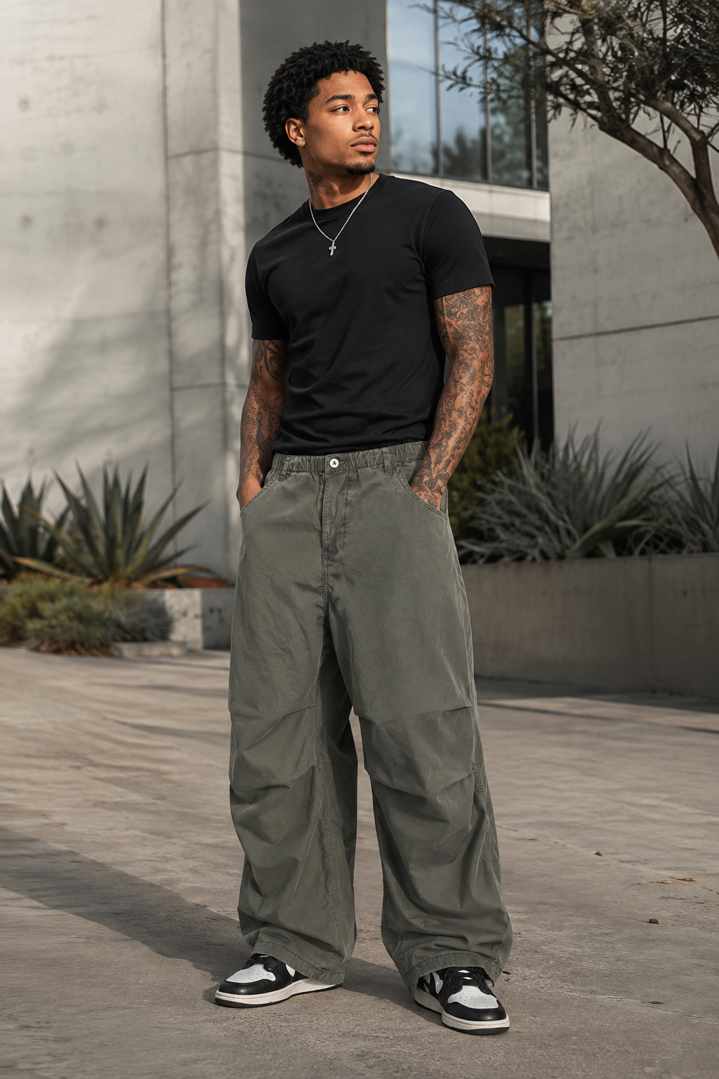Men's Wide Leg Cargo Pants with Elastic Waistband