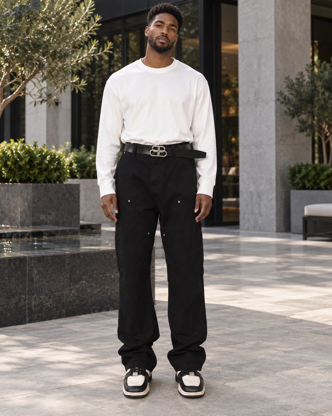 Men's Rivet-Detailed Straight-Leg Jeans