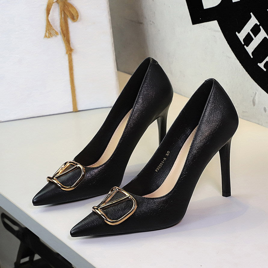 Metal V Buckle Pointed Toe Super High Heel Stiletto