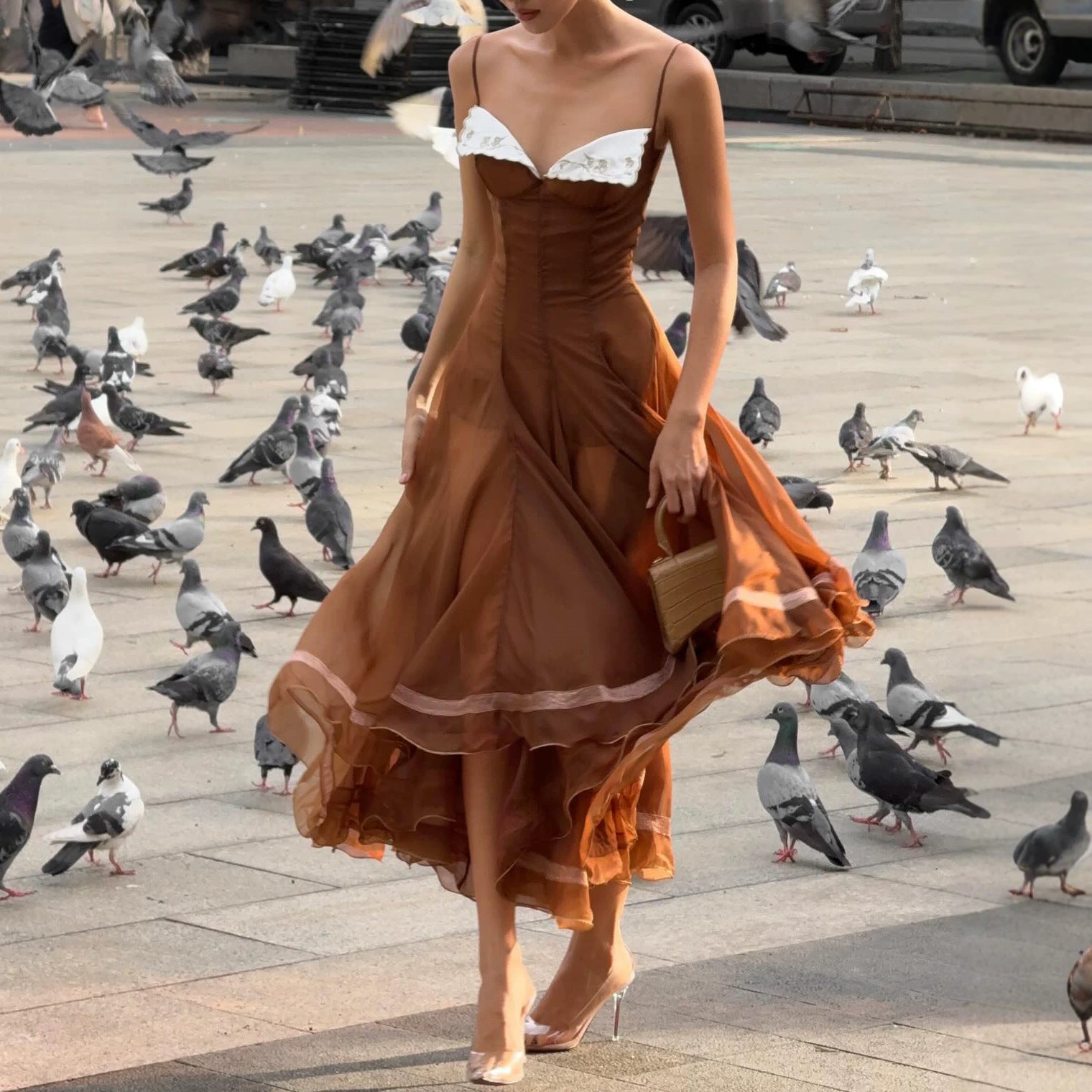 Contrast Color Lace Sling Dress Maillard Waist