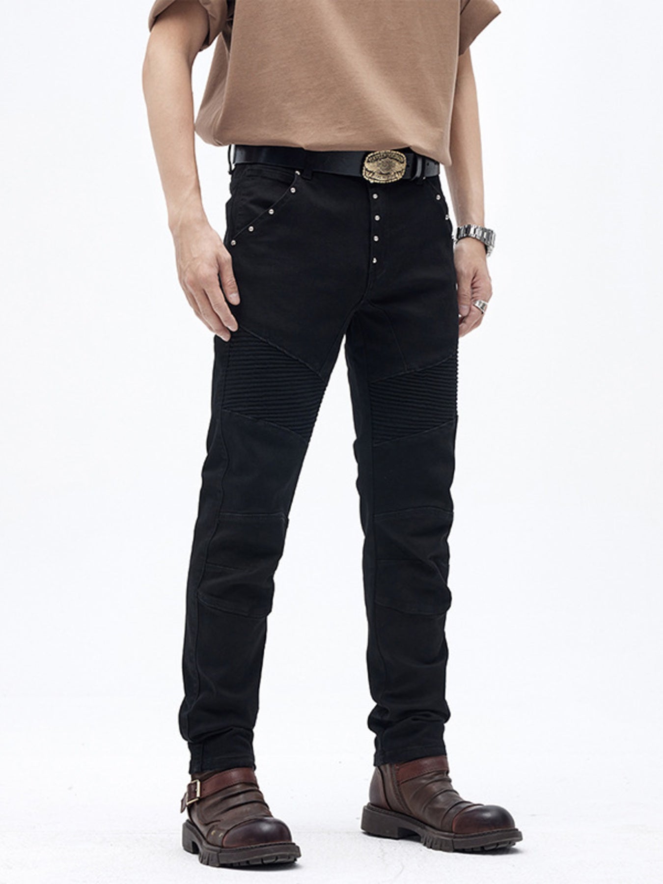 cbcd76a3b15a49c1a80c52c238ee2fbb-Max